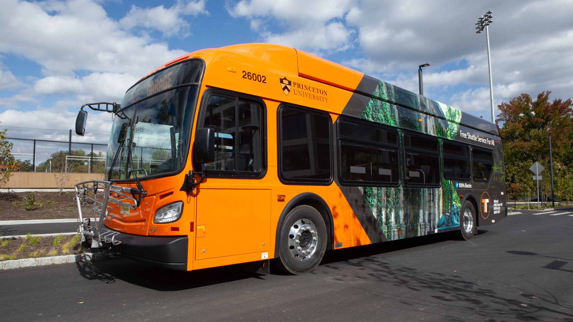 Front and side of an electric bus