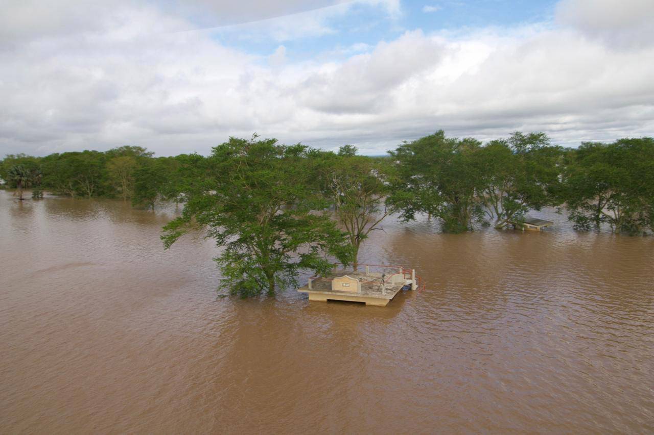 House under water