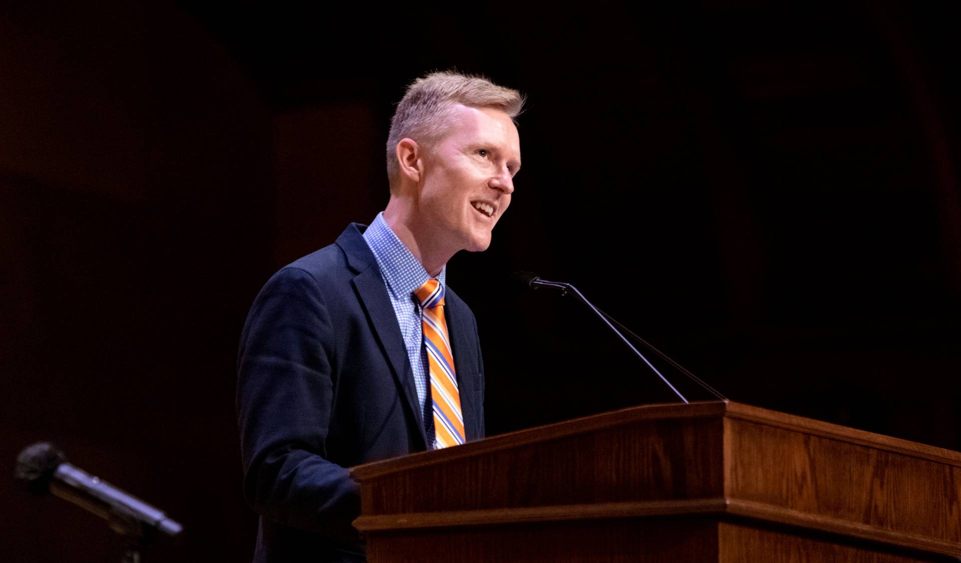 Cole Crittenden addresses graduate students