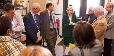 Lt Gov visits PPPL